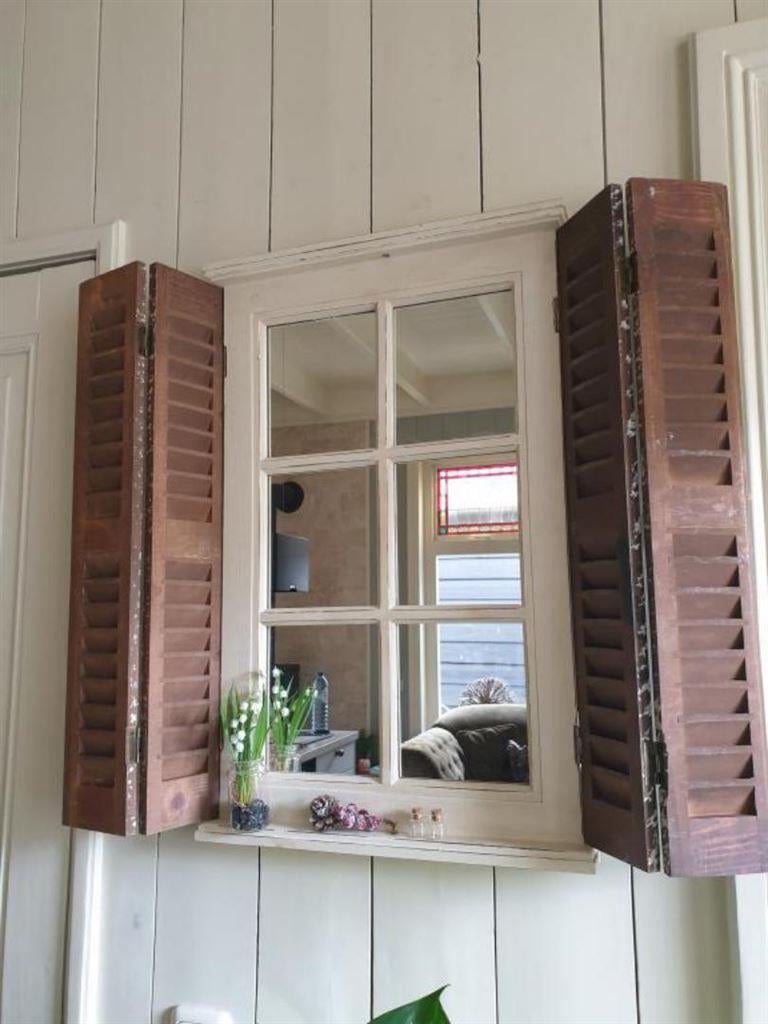 spiegel met louvre deurtjes, Huis en Inrichting, Minder dan 50 cm, Ophalen of Verzenden, Atw, Minder dan 100 cm