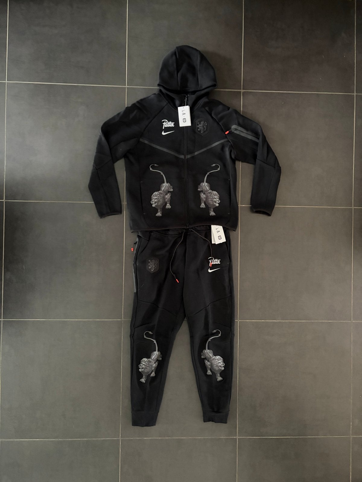 Patta x Nike KNVB Trainingspak - Zwart - Maat XL, Zwart, Ophalen of Verzenden, Algemeen, Maat 56/58 (XL)