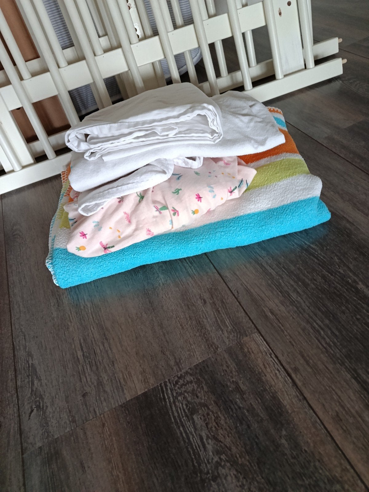 IKEA SUNDVIK Babybedje wit met matras 60x120 cm, Ophalen, Gebruikt, Minder dan 140 cm, Matras