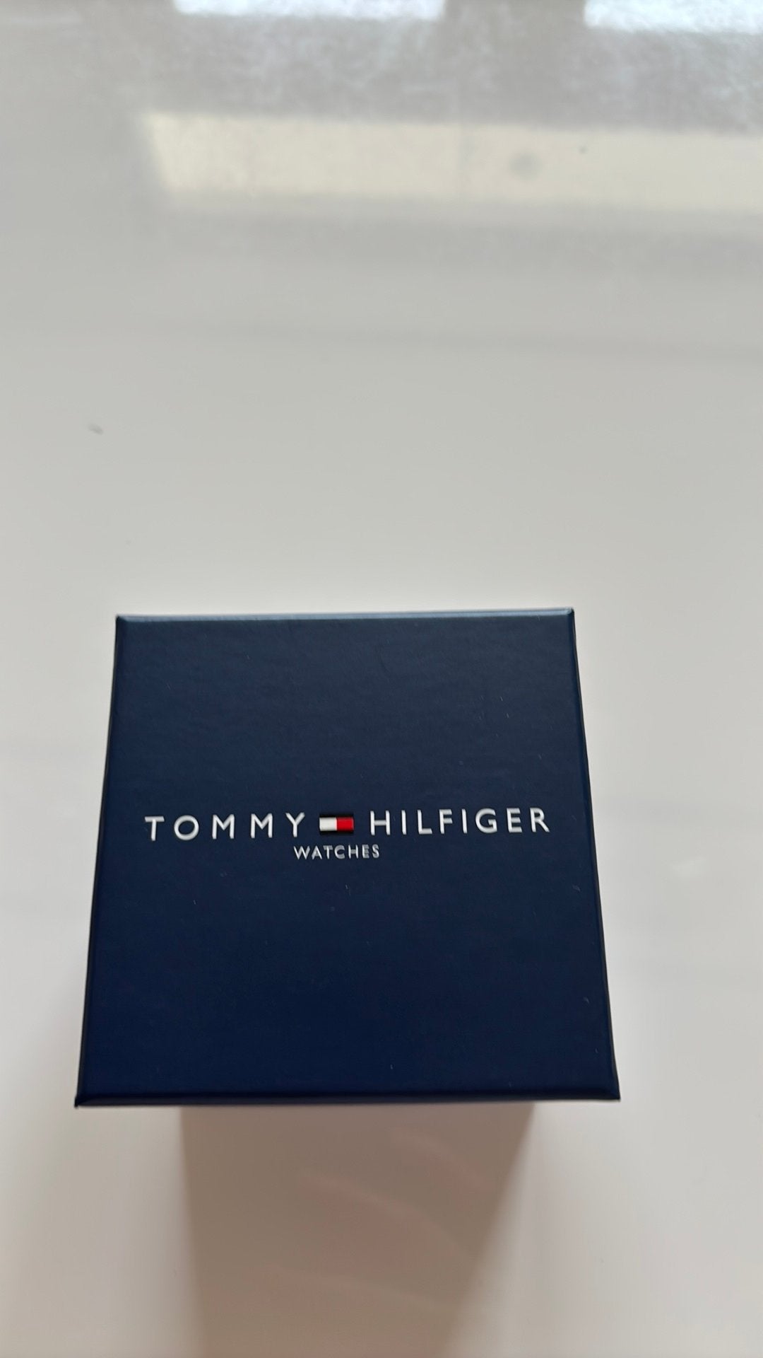 Horloges dames Tommy-Hilfiger, Ophalen, Zo goed als nieuw, Staal, Overige merken