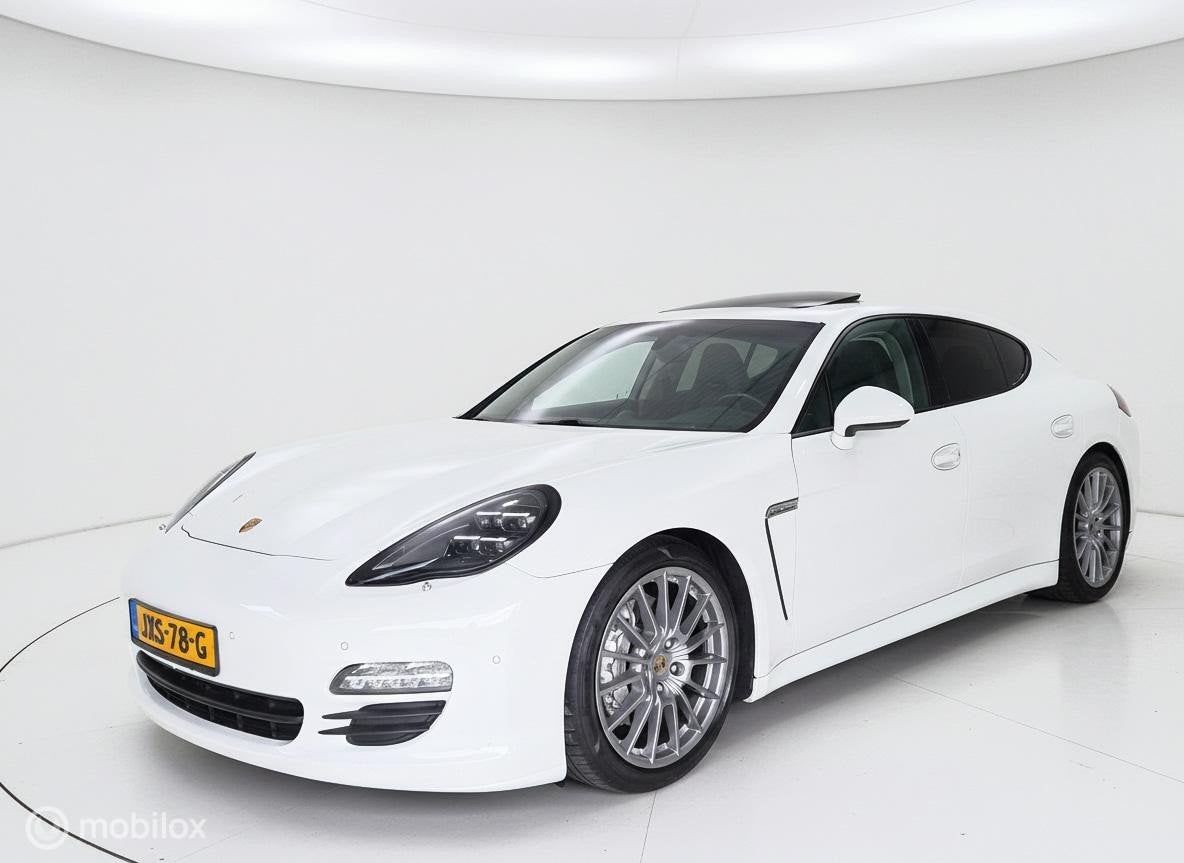 Porsche Panamera 4.8 S BTW Dealeronderhouden., Auto's, Porsche, Automaat, Achterwielaandrijving, Gebruikt, 4 stoelen