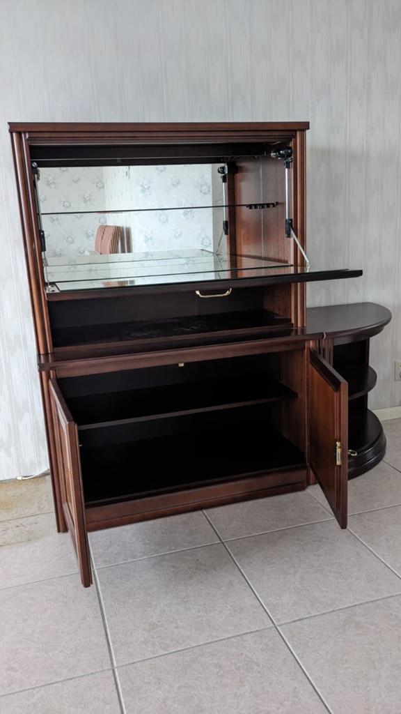 Vintage houten drankenkast met bar en opbergruimte, Ophalen, Gebruikt