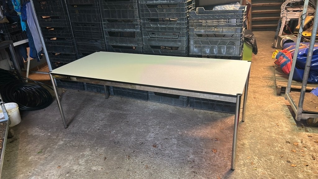 USM Haller T8 bureau tafel design vintage, Huis en Inrichting, Bureaus, Ophalen, Gebruikt, Nvt, Nvt