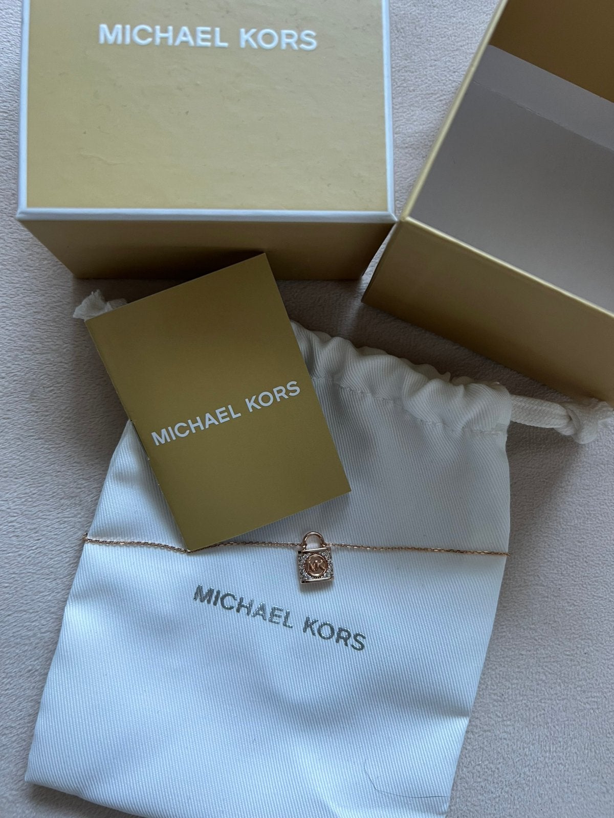 Michael Kors armband rose gold - nieuw!, Sieraden, Tassen en Uiterlijk, Armbanden, Ophalen of Verzenden, Zo goed als nieuw, Goud