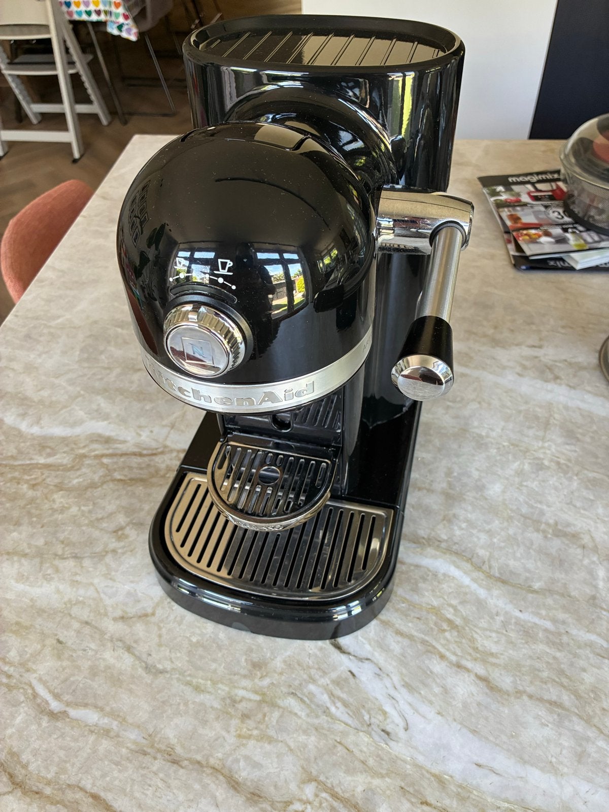 KitchenAid Nespresso machine, Gebruikt, Espresso apparaat, 10 kopjes of meer, Ophalen of Verzenden