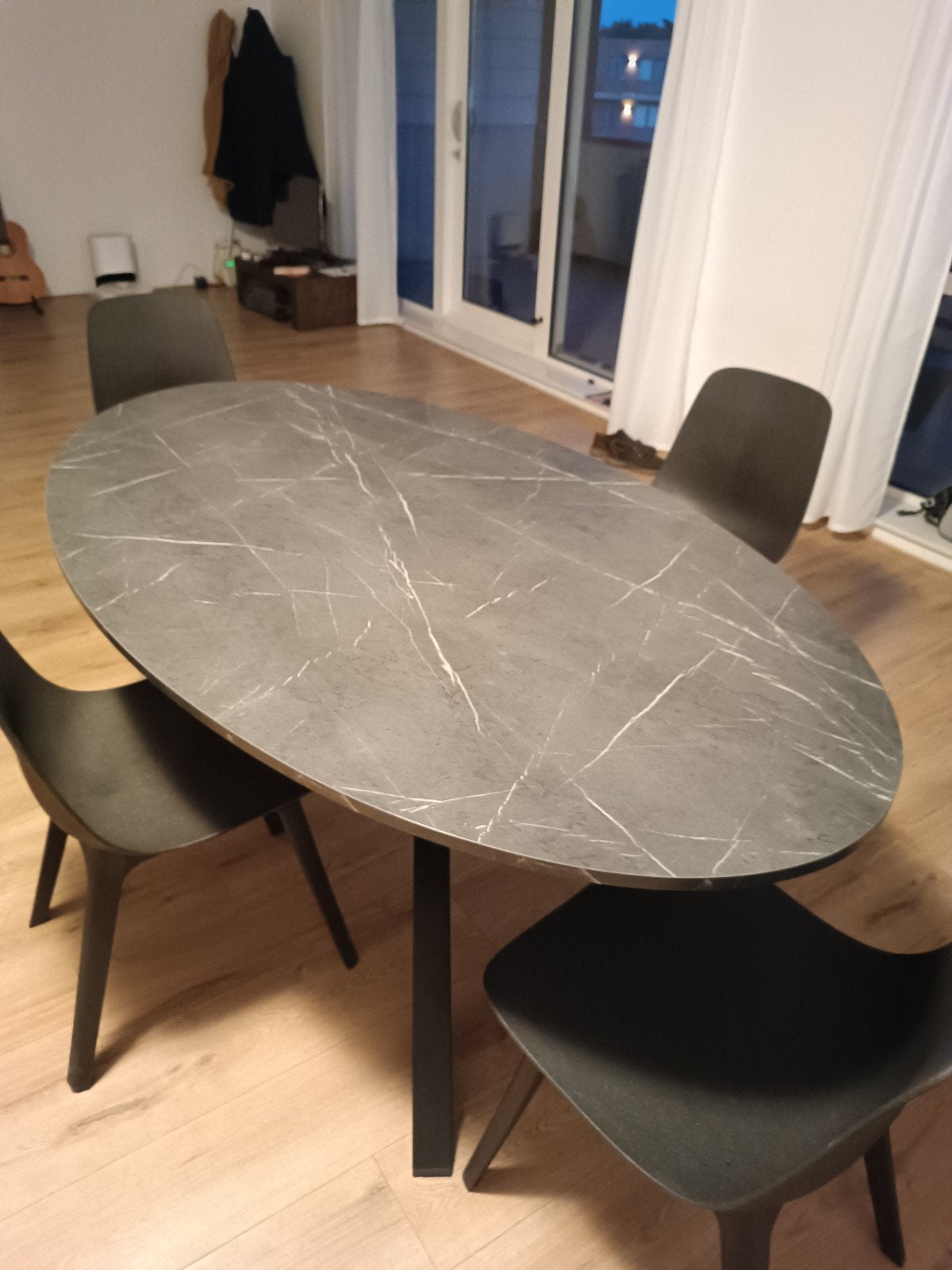 Eettafel (Dining table), Ophalen, 50 tot 100 cm, Zo goed als nieuw, 150 tot 200 cm