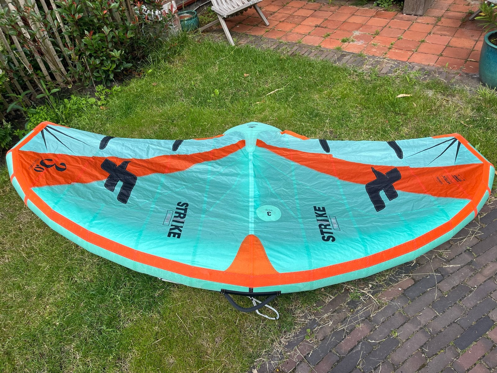 Wing F-one Strike v3 3.0m2 (2023)- Zo goed als nieuw, Watersport en Boten, Wingsurfen, Ophalen of Verzenden, Zo goed als nieuw