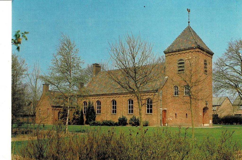 Oudleusen, Kerk, Verzamelen, Ansichtkaarten | Nederland, Ophalen of Verzenden, Ongelopen, Overijssel