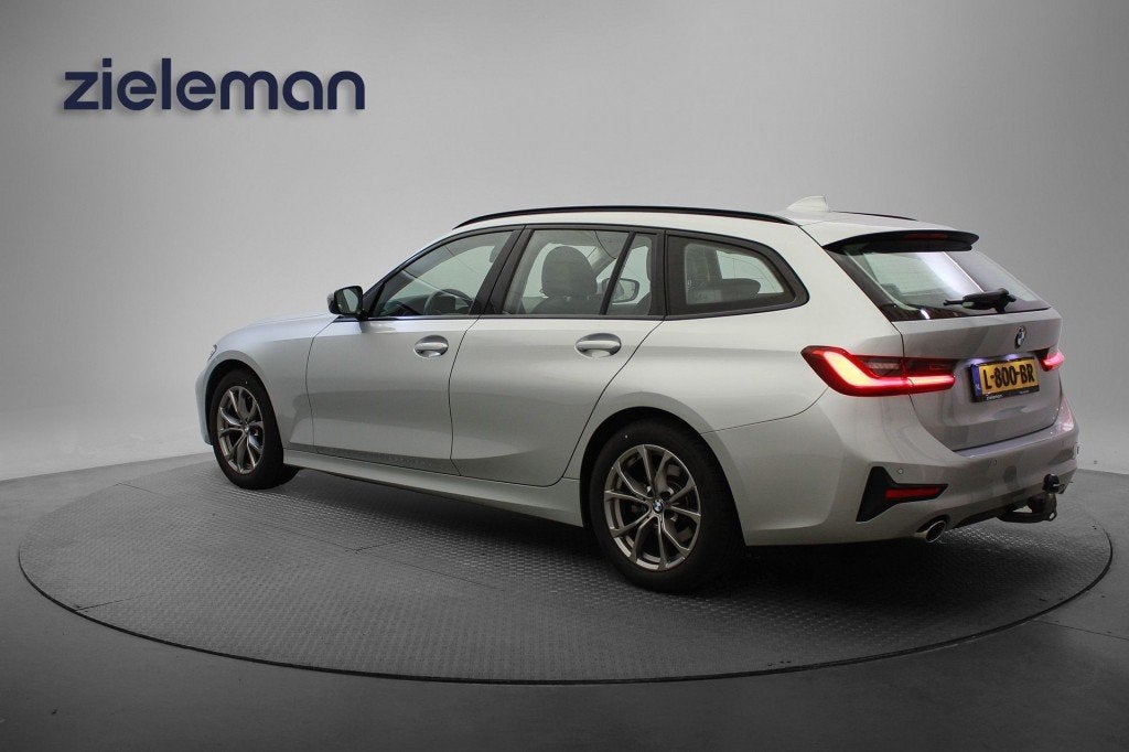 Bmw 3-SERIE Touring 318d Corporate High Executive Automaat -, Auto's, 4 cilinders, Verwarmde buitenspiegels, Leder, Diesel