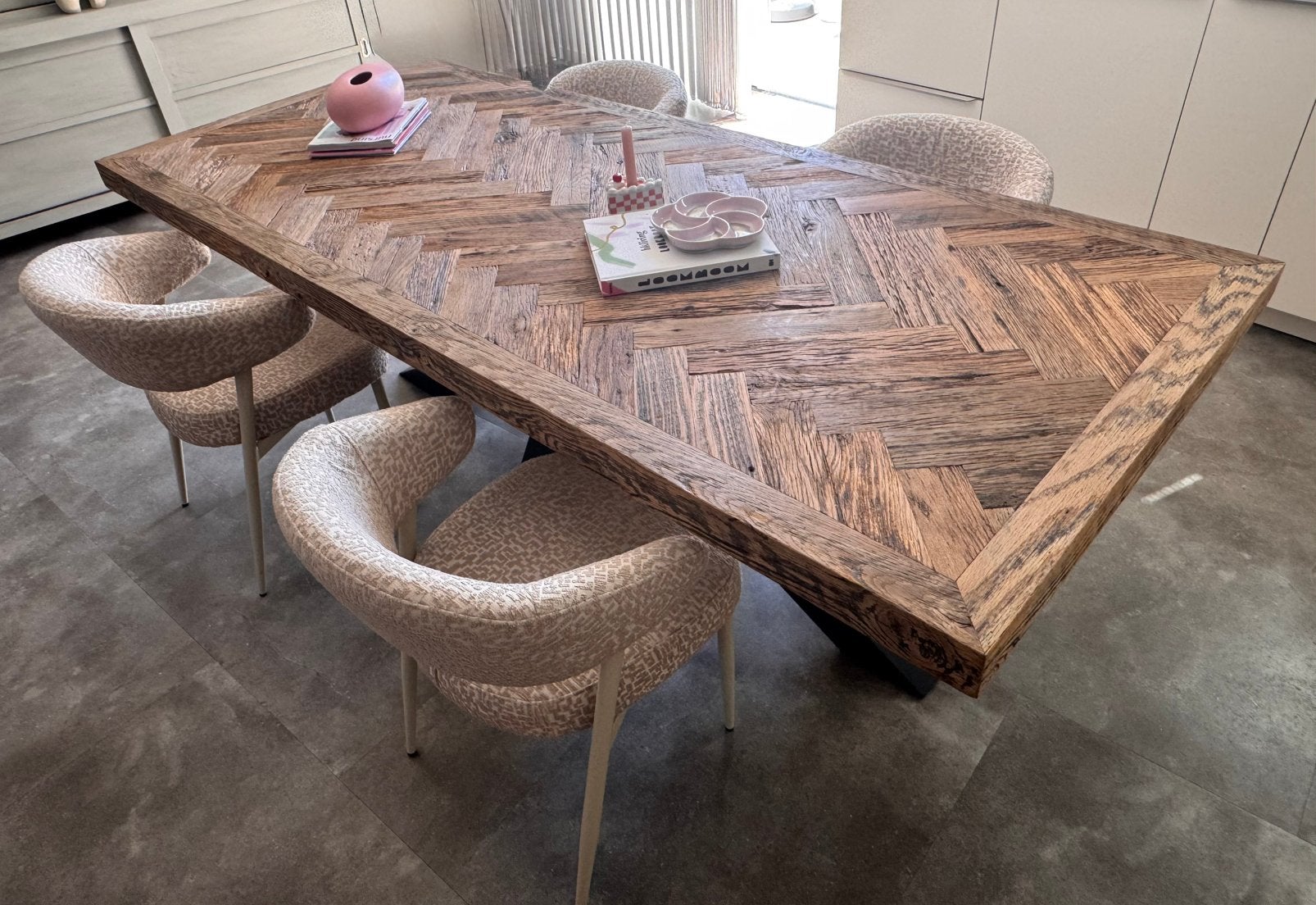 Visgraat tafel van Barnwood, Ophalen, 100 tot 150 cm, 200 cm of meer, Zo goed als nieuw