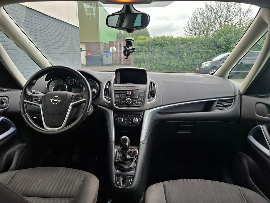 Opel Zafira Tourer 1.4T 120pk Navi Trekhaak Bluetooth Pdc Au, Auto's, Opel, Euro 5, Stof, Zwart, 4 cilinders