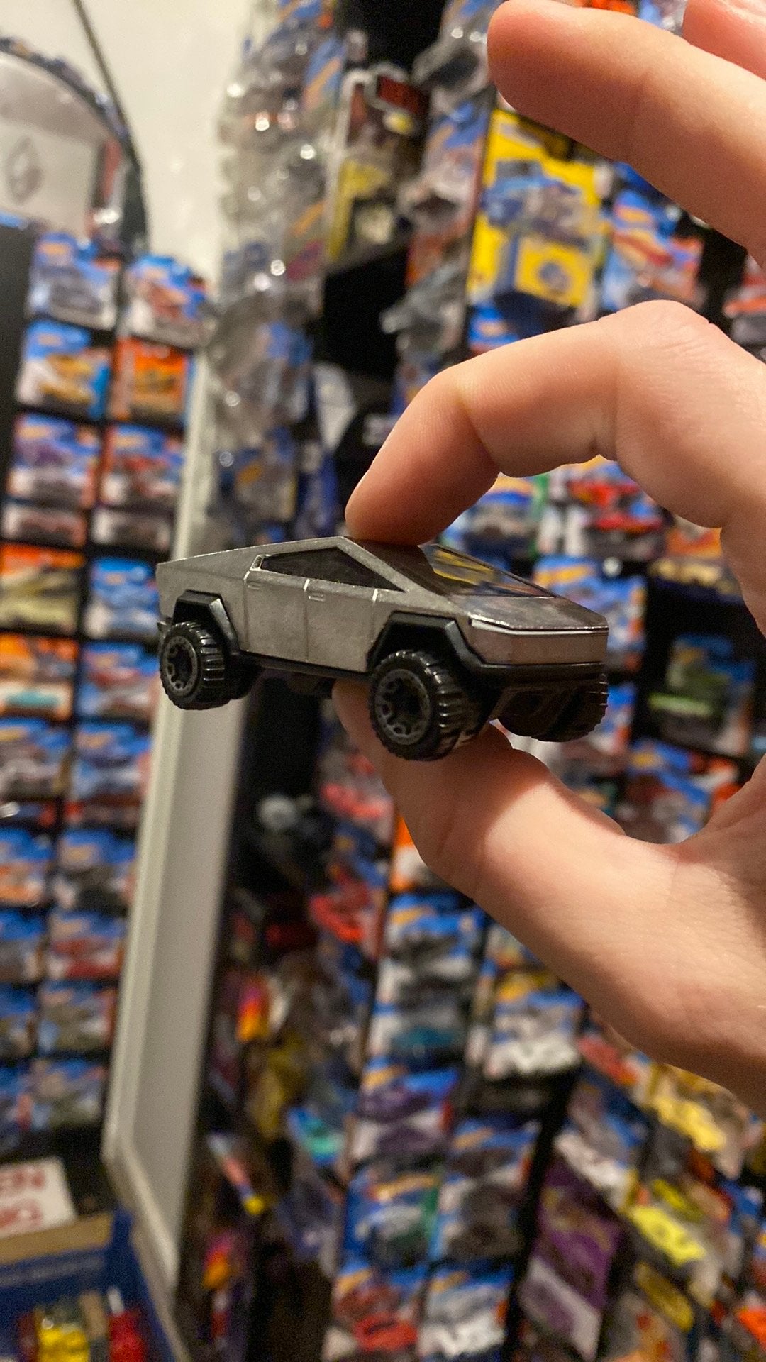 Hot Wheels Tesla Cybertruck, Ophalen of Verzenden, Zo goed als nieuw