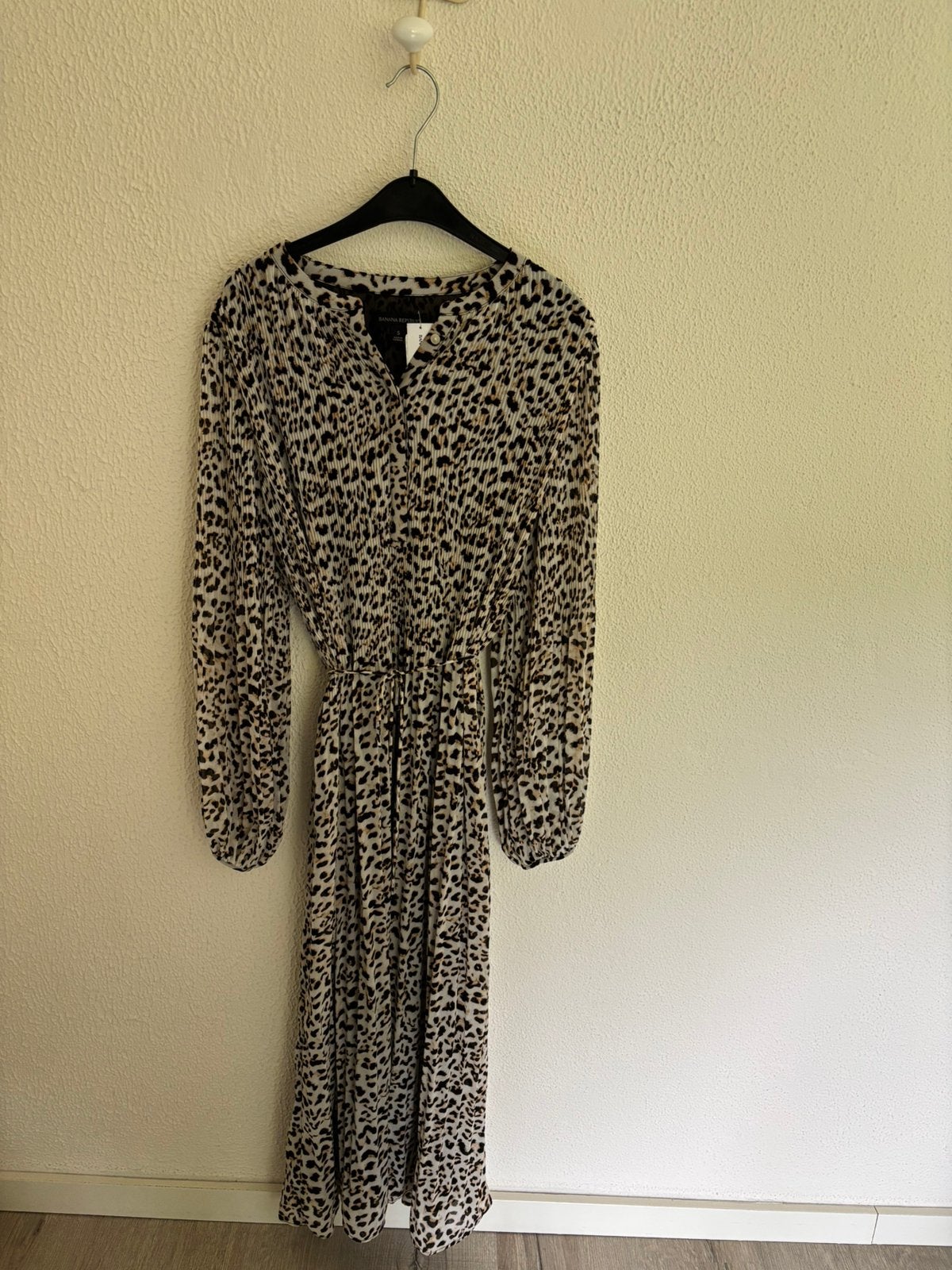 Banana Republic plissé  jurk nieuw M *nieuw*, Kleding | Dames, Maat 38/40 (M), Meerkleurig, Nieuw, Ophalen of Verzenden