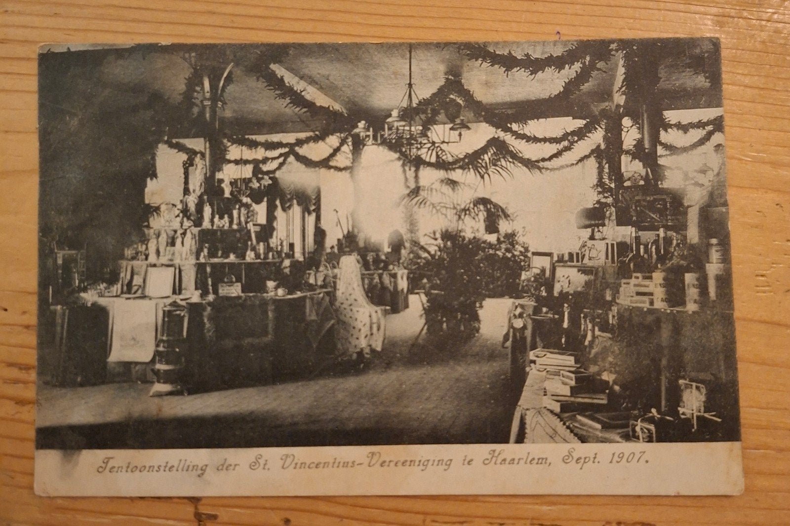 gelopen kaart 1907 vincentiusvereniging Haarlem tentoonstel, Verzamelen, Ophalen of Verzenden, Voor 1920, Noord-Holland