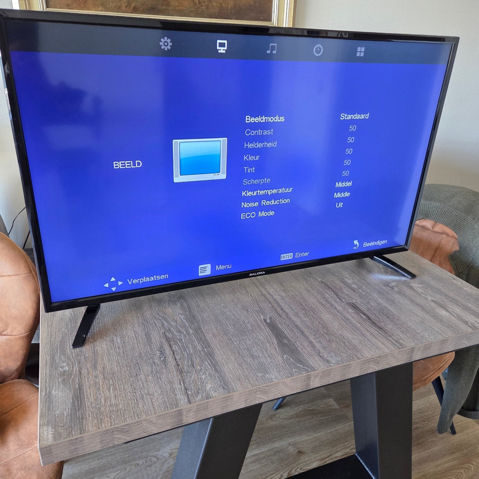 Salora 40" FHD led TV (geen smart) incl. Chromecast, Ophalen, 50 Hz, Overige merken