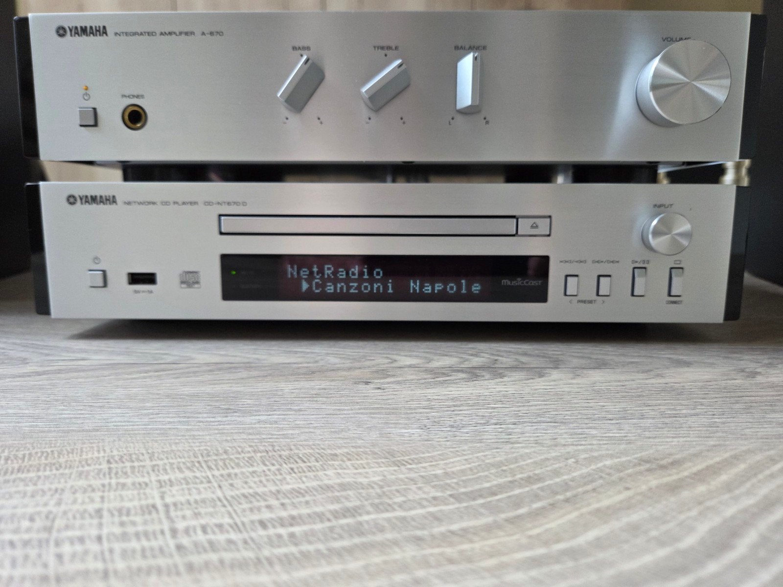 Yamaha Multicast 670 set  Pianolak, Ophalen of Verzenden, Yamaha