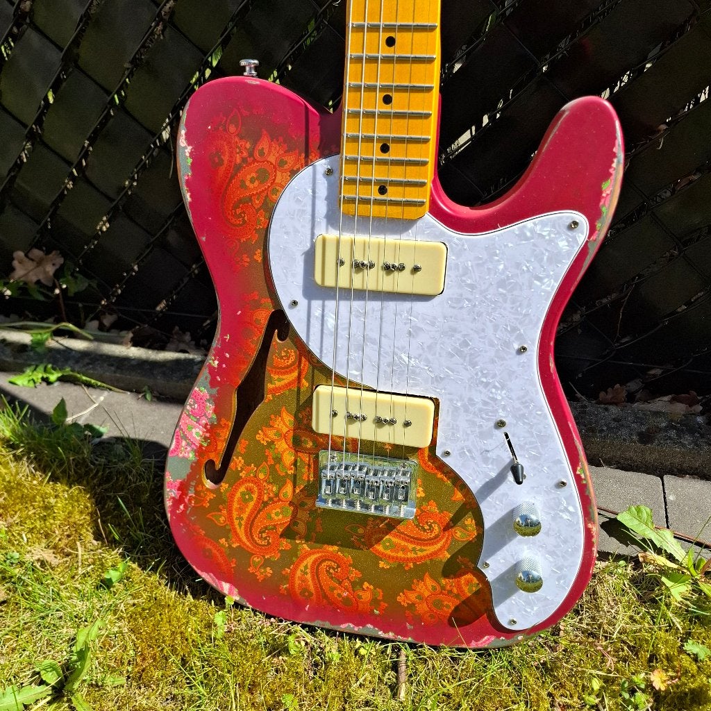 Thinline Pink Paisley Telecaster, Muziek en Instrumenten, Snaarinstrumenten | Gitaren | Elektrisch, Ophalen, Gebruikt, Hollow body