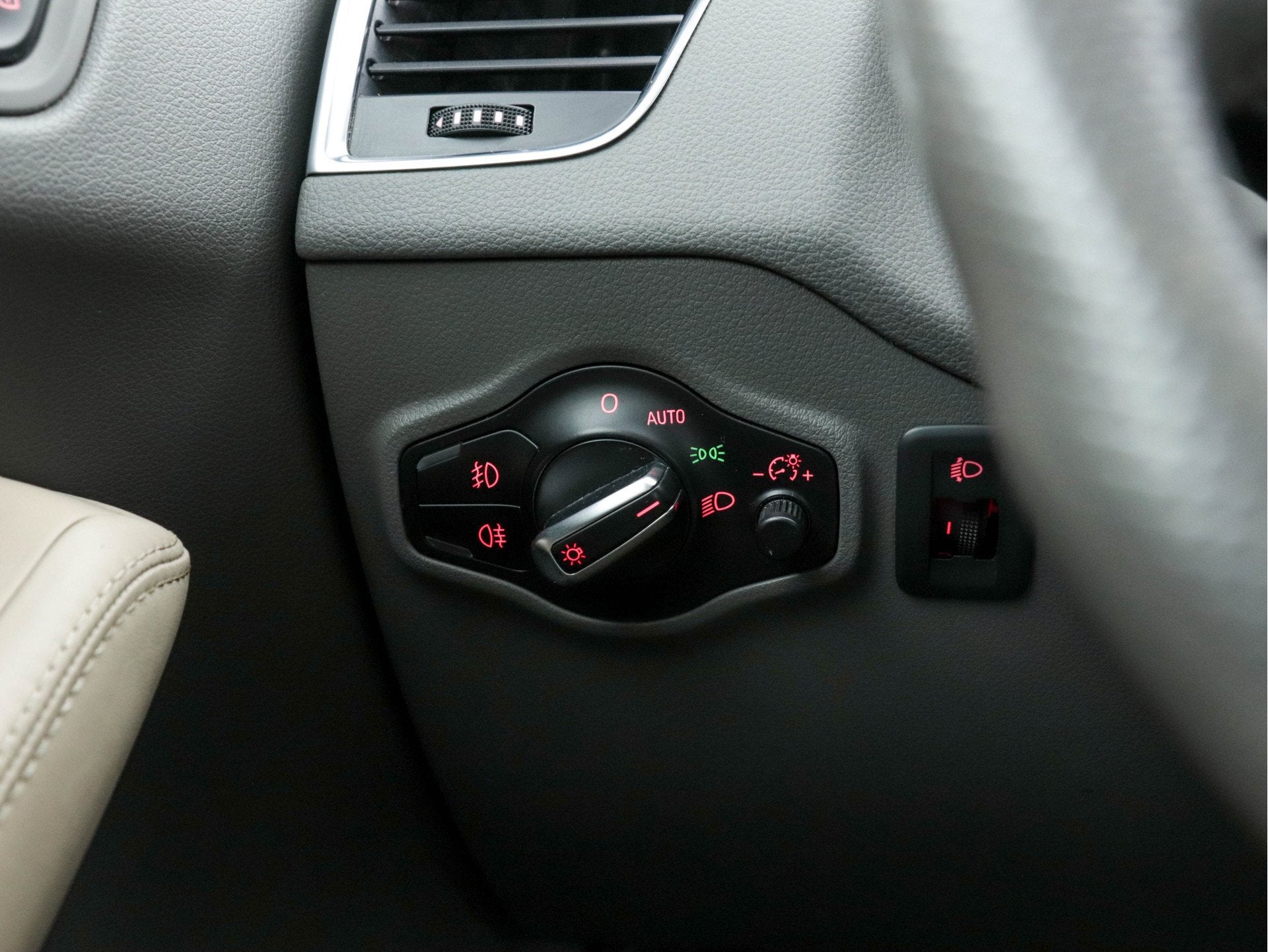 Foto 21 van Audi Q5 2.0 TFSI Quattro Pro Line (️MECHATRONIC DEFECT)