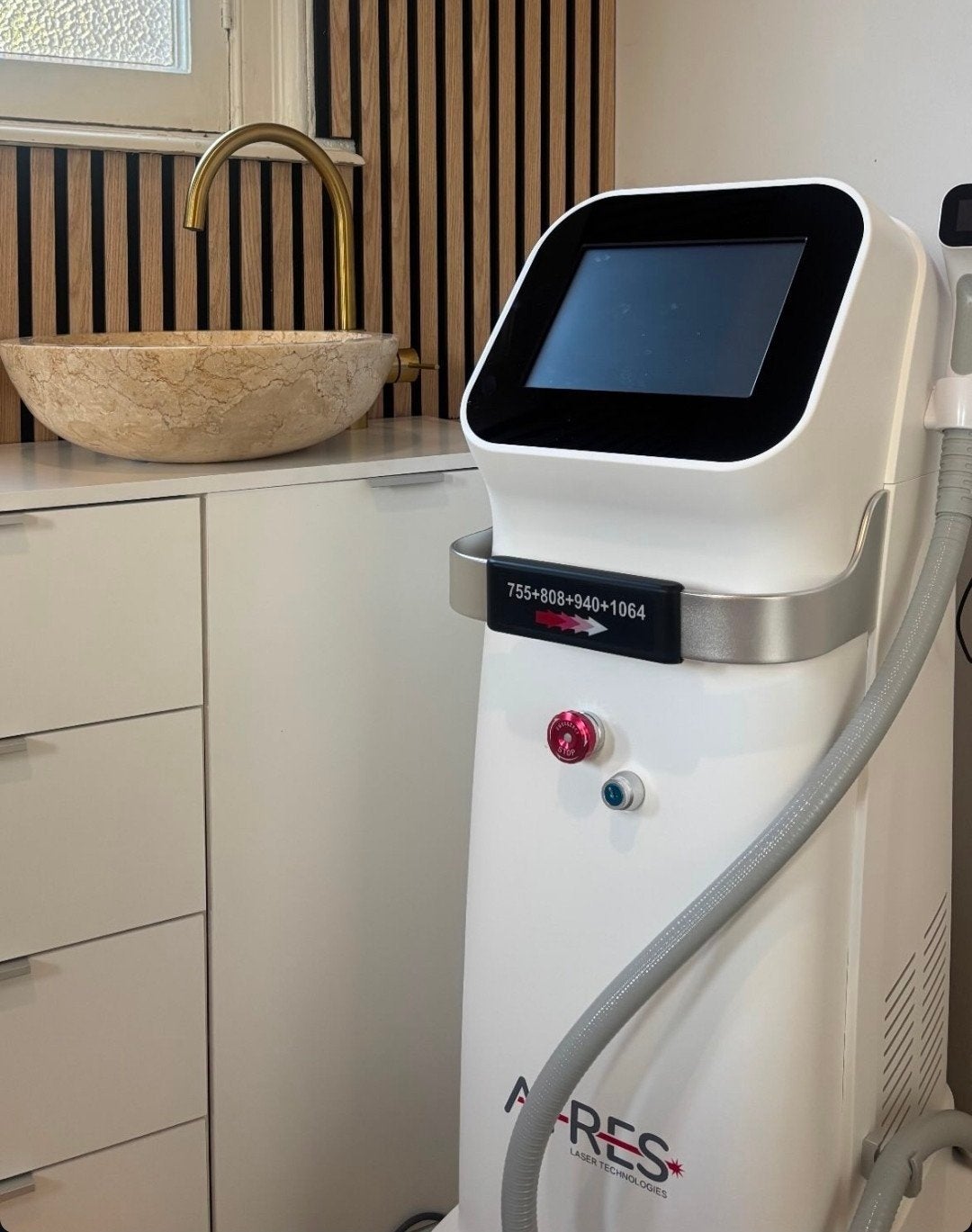 High-Power Diode Laser 4-Wave Ice ontharing, Ophalen