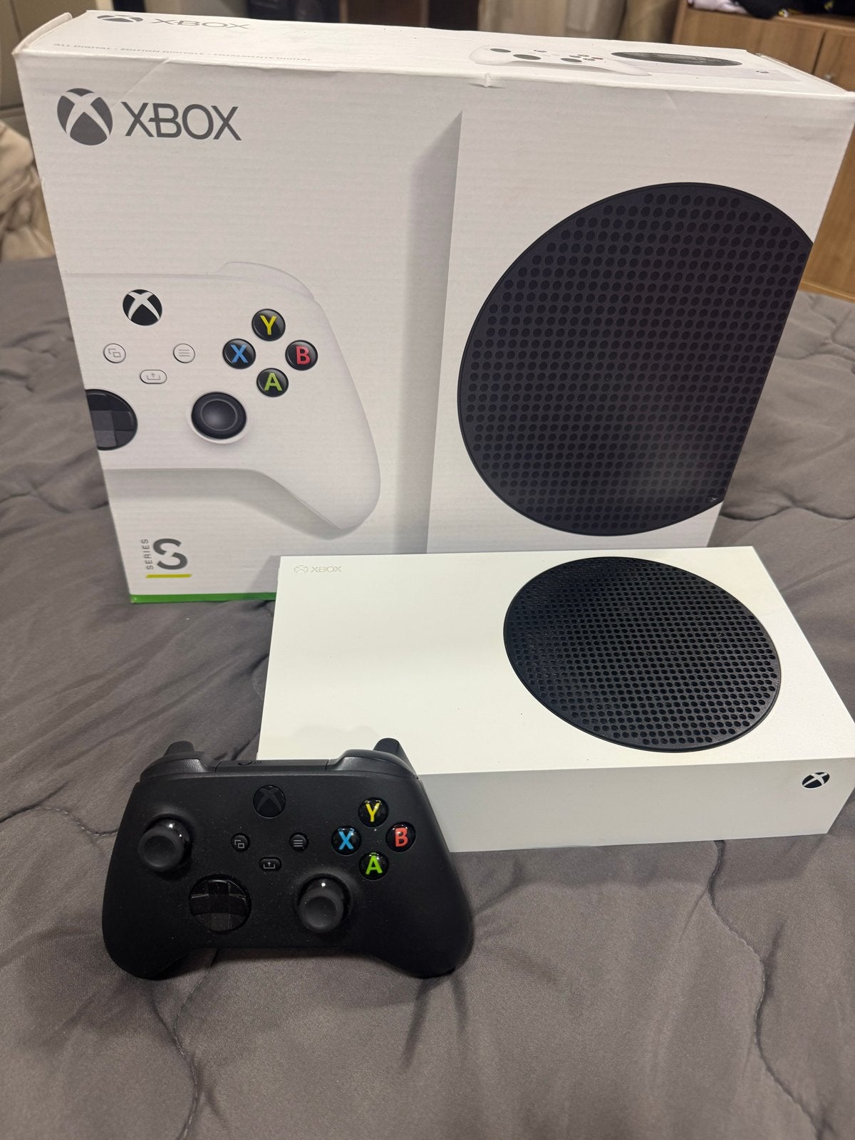 Xbox Series S met controller, Spelcomputers en Games, Spelcomputers | Xbox Series X en S, Ophalen, Zo goed als nieuw, Xbox Series S