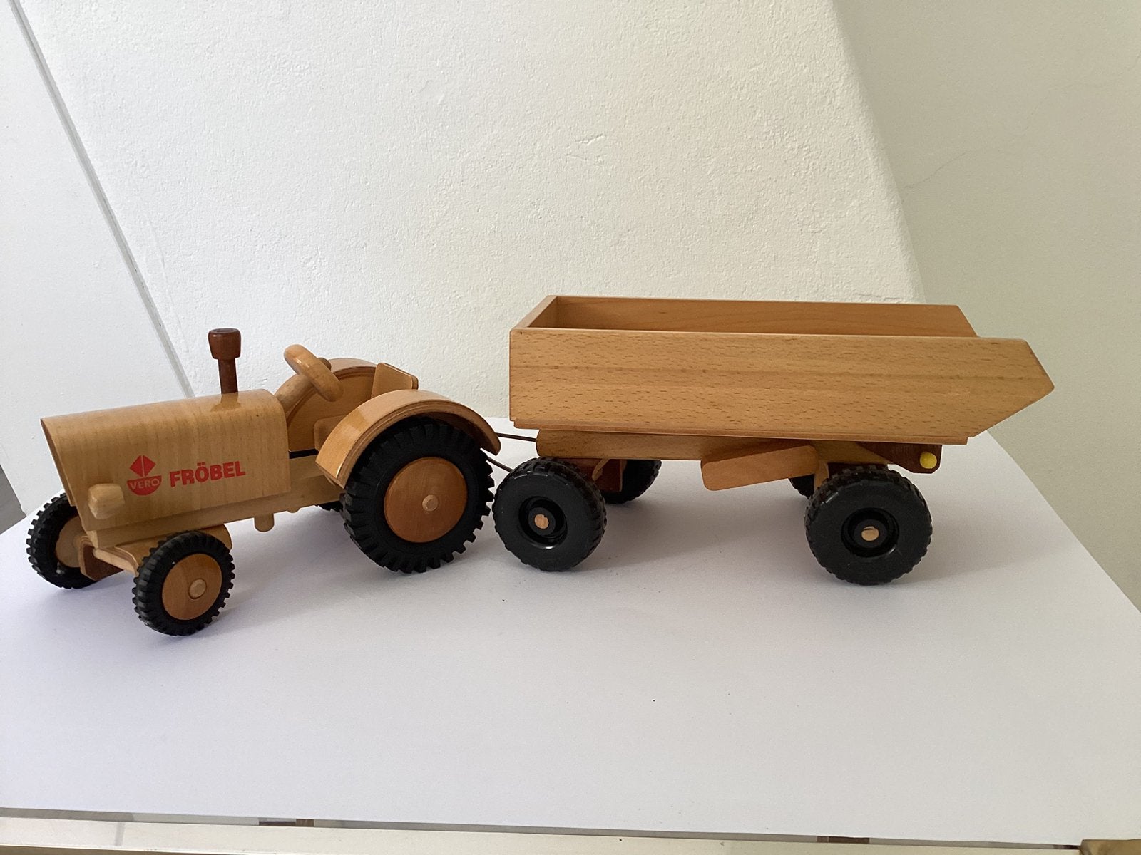 Houten trekker met kar van Fröbel, Ophalen of Verzenden