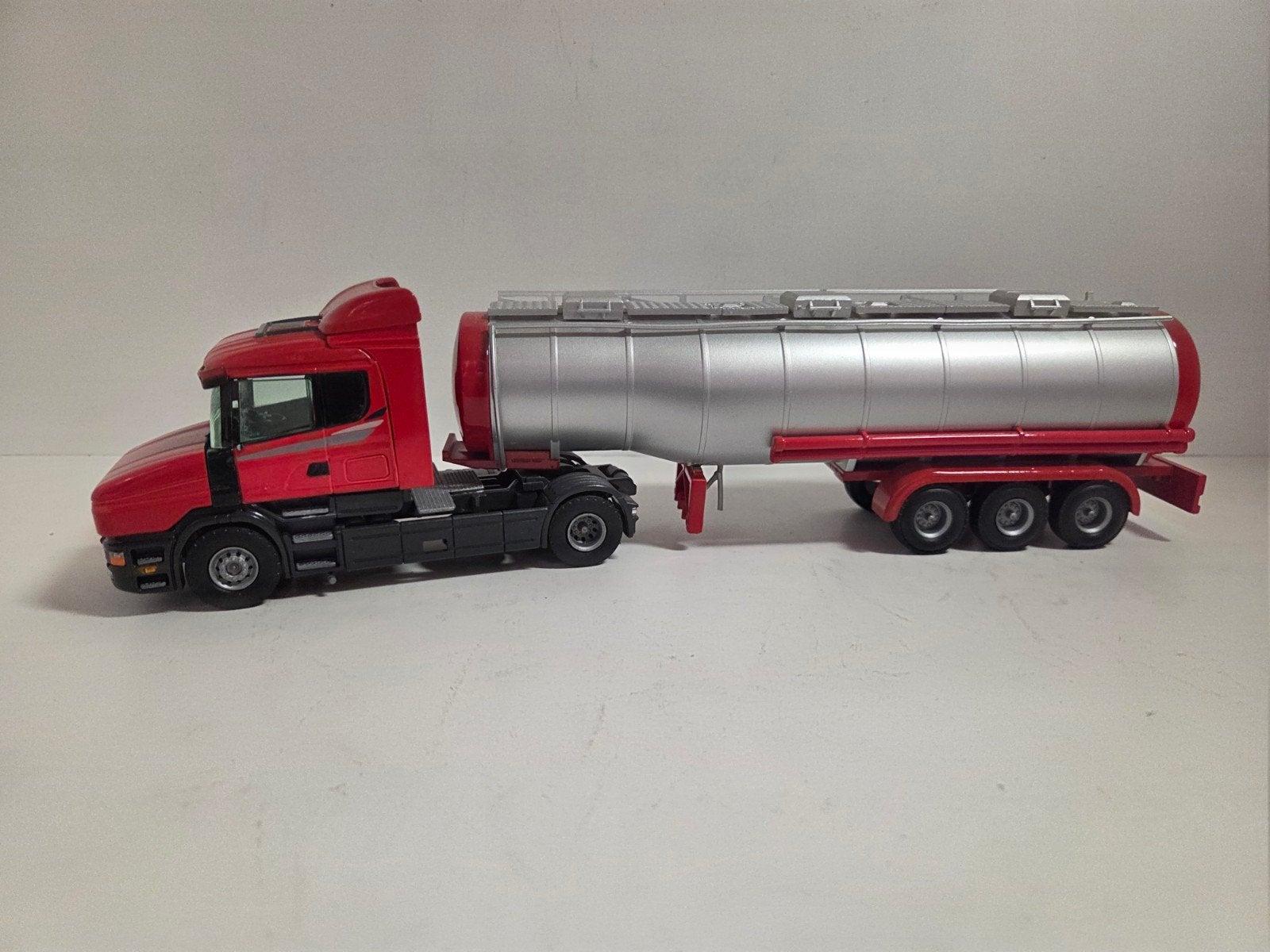 Tekno Scania T tankoplegger 1:50, ., Zo goed als nieuw, ., Ophalen of Verzenden