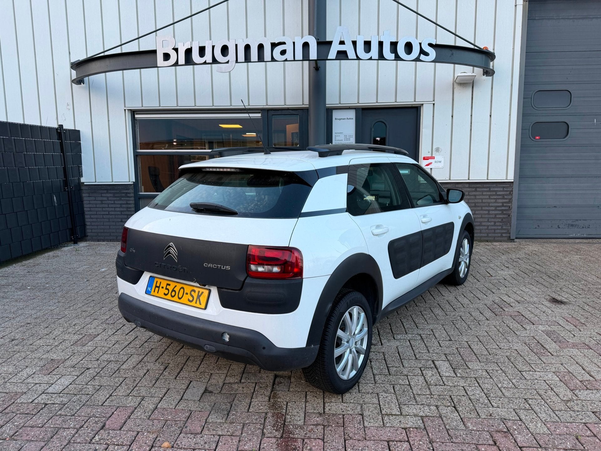 Citroen C4 Cactus 1.2 PureTech Business, Auto's, Voorwielaandrijving, Euro 5, Gebruikt, 31 €/maand