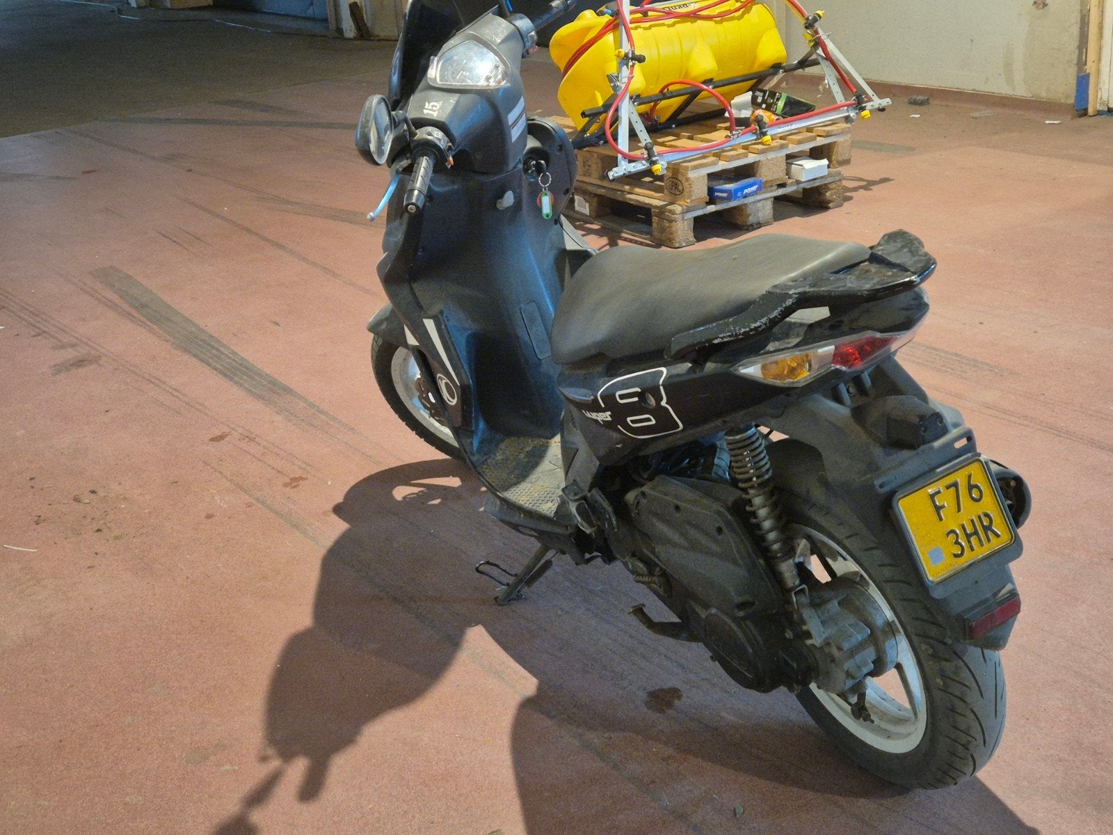 Kymco Super 8 Scooter - Zwart, Gebruikt, Ophalen, Gebruikt, Maximaal 45 km/u, Benzine