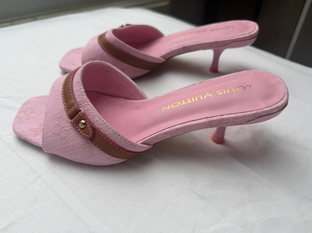 Louis Vuitton kitten heels roze (6AM Mule), Ophalen, Schoenen met lage hakken, Nieuw, Roze