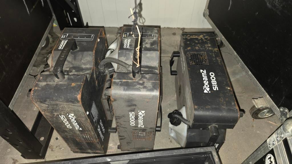 Beamz S2000 & S1800 Rookmachines - Set van 3, Ophalen, Gebruikt, Rookmachine