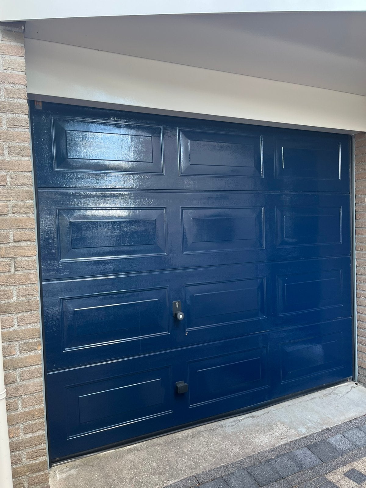 Elektrische garagedeur Hormann, Ophalen, Kunststof, Gebruikt, Garagedeur