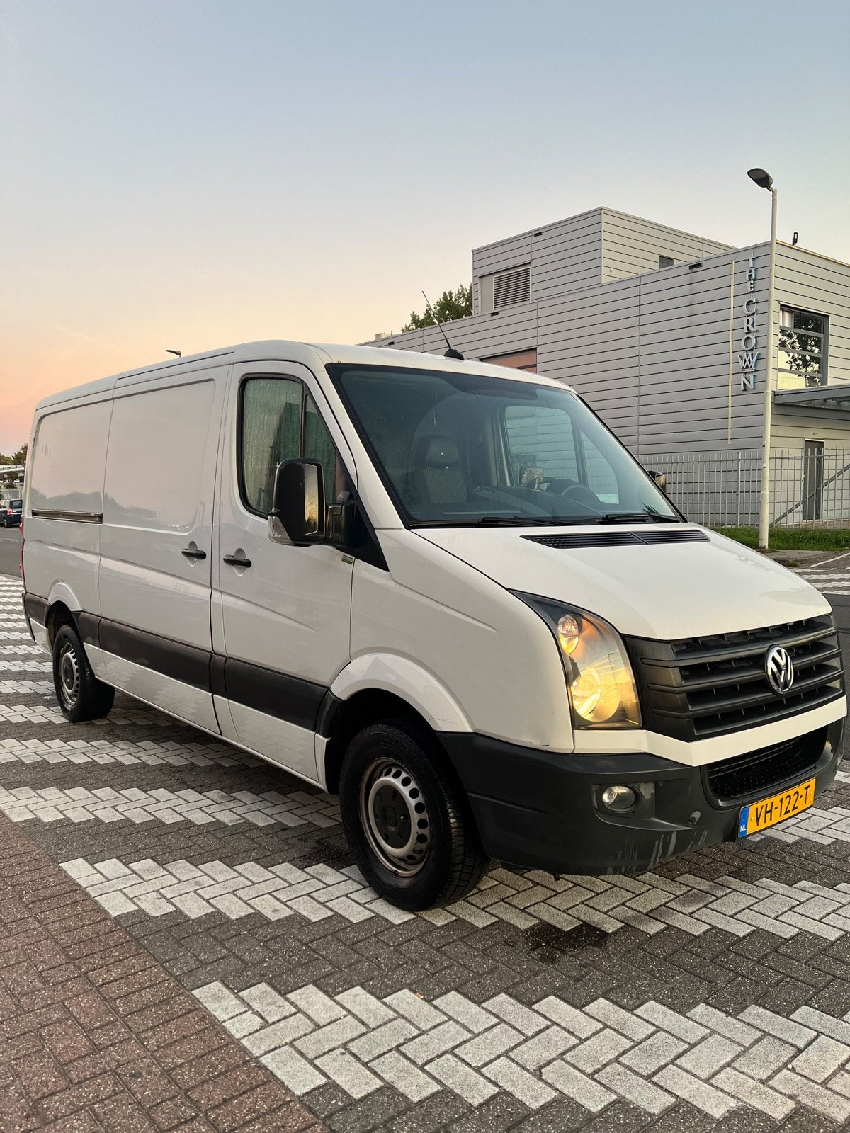 Volkswagen Crafter 50 109pk TDI BMT GB L2h1, Auto's, Euro 5, Achterwielaandrijving, Bluetooth, Zwart