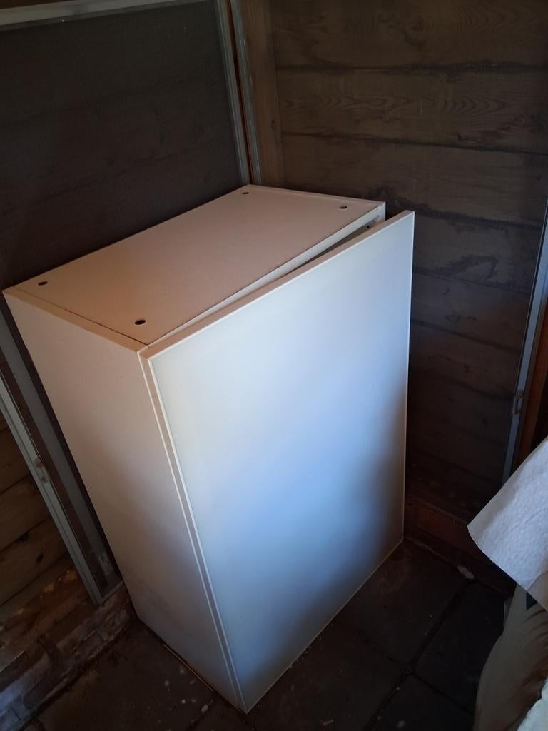 Kast Besta Ikea te koop, Ophalen, Met deur(en), Zo goed als nieuw, Minder dan 150 cm