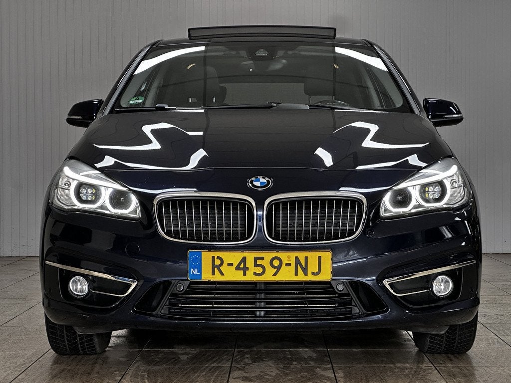 BMW 2 Serie Active Tourer 220i High Executive/ Automaat/ Ope, Auto's, BMW, 1998 cc, 730 kg, Blauw, Leder