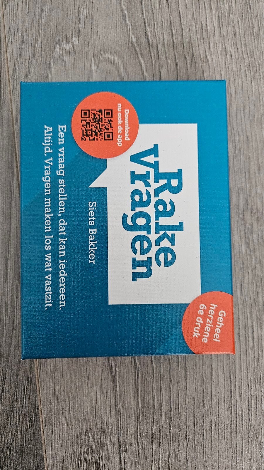 Rake Vragen - Kaartspel voor diepgaande gesprekken, Een of twee spelers, Ophalen of Verzenden, Zo goed als nieuw, Siets Bakker