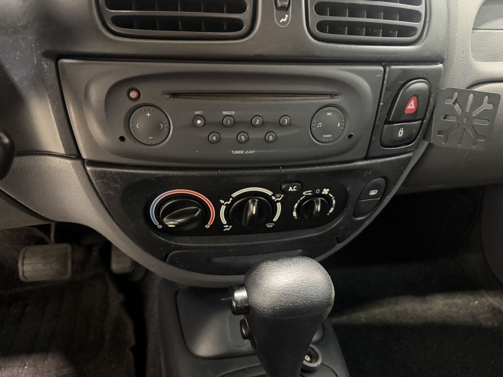 Renault Mégane cabrio 1.6-16V Dynamique (bj 2001), foto 9