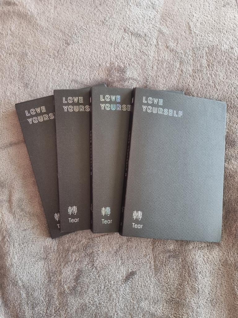 BTS- Love Yourself, tear version, Ophalen of Verzenden, Gebruikt