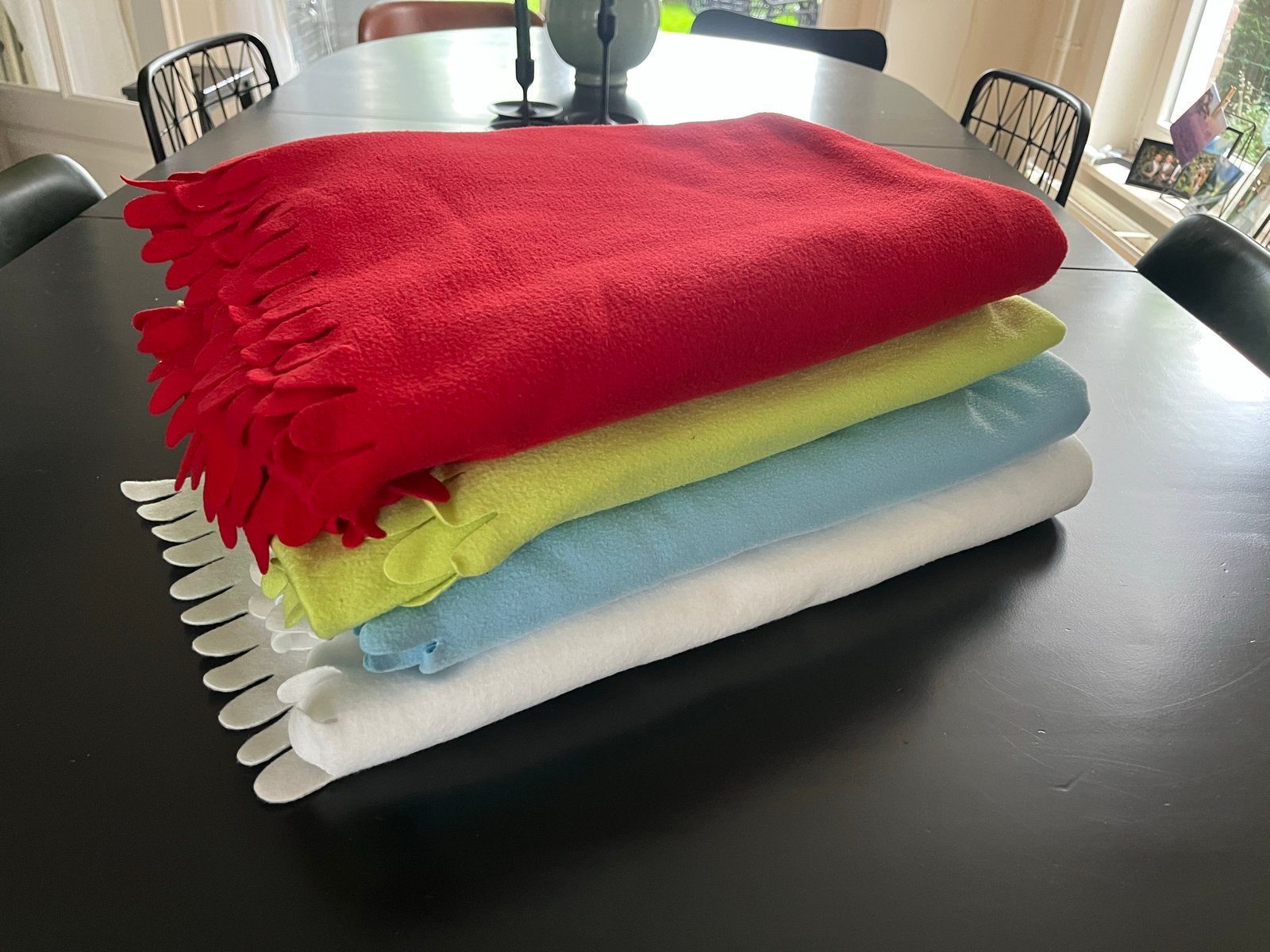 Set van 4 fleece dekens in diverse kleuren, ikea,, Ophalen, Overige merken, Zo goed als nieuw, Overige typen