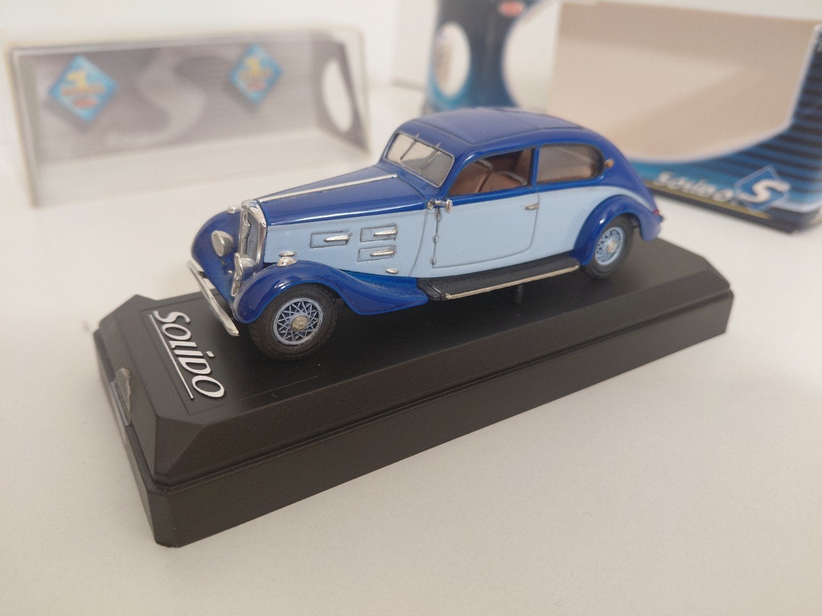 Solido 4148 Peugeot 601 Coach Fuselé 1934 Diecast Model, Ophalen of Verzenden, Auto, Solido