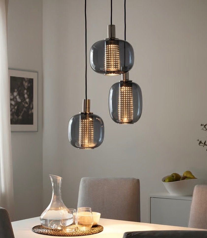 IKEA HÖGVIND Hanglamp met 3 lampen, rookgrijs, Huis en Inrichting, Lampen | Hanglampen, Ophalen of Verzenden, Zo goed als nieuw