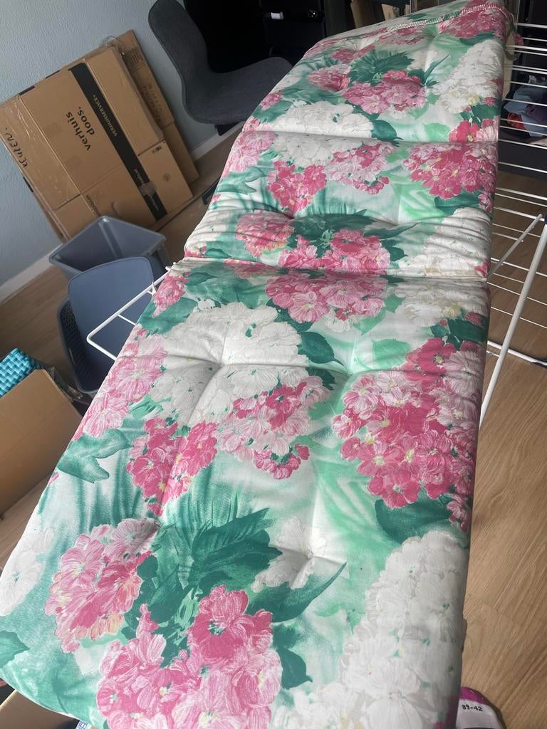 Comfortabel kussen voor ligbed met bloemenprint, Ophalen, Overige materialen