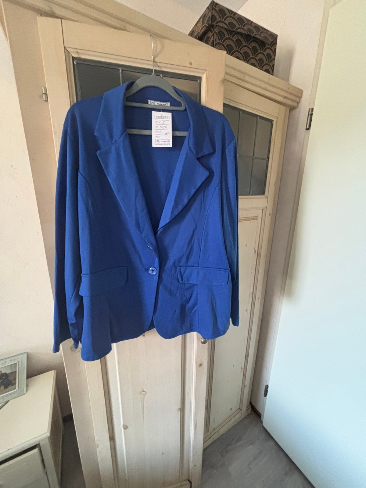 Nieuw jasje/blazer Magna kobaltblauw maat 52-54, Kleding | Dames, Ophalen of Verzenden, Nieuw, Maat 46/48 (XL) of groter, Blauw