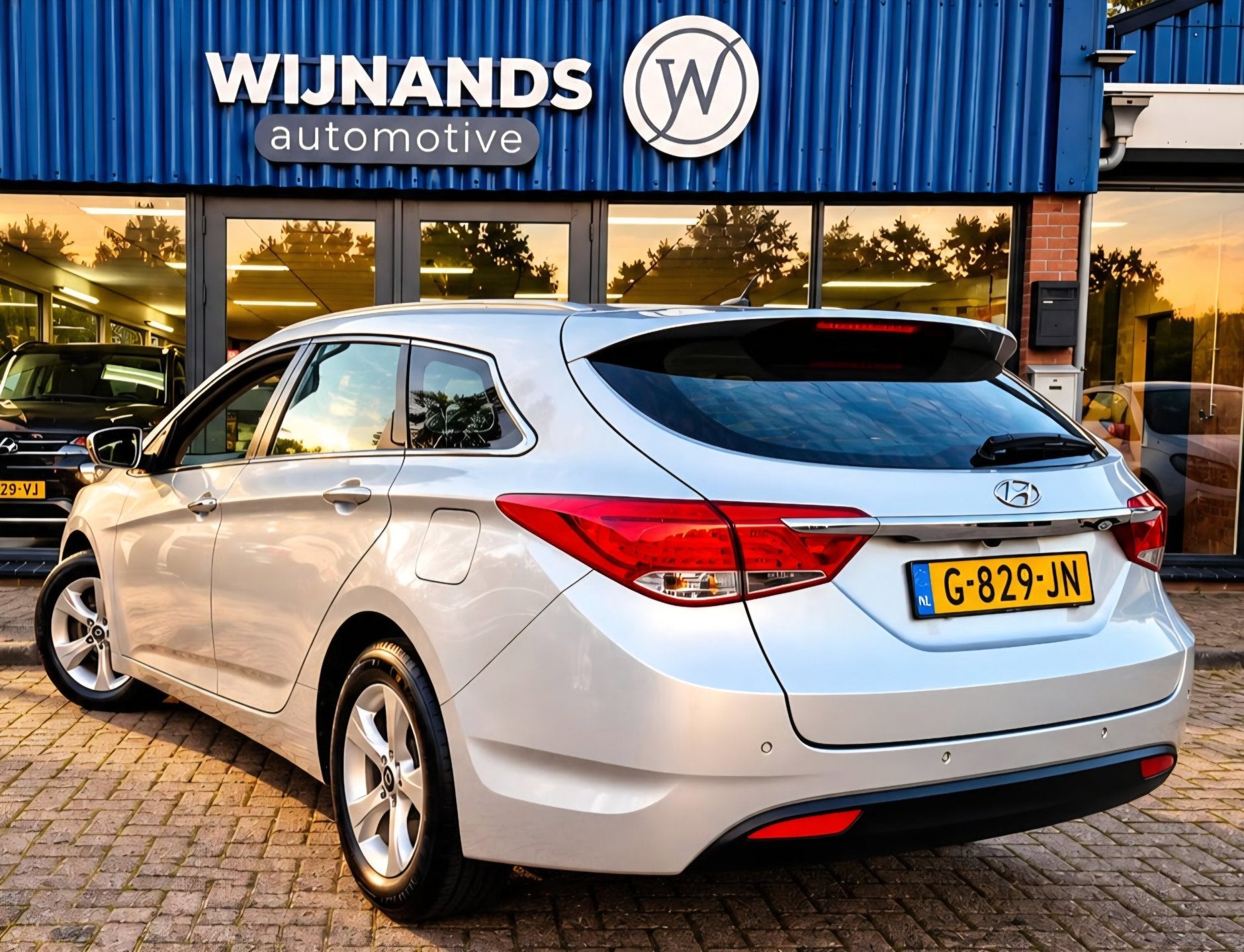 Hyundai I40 Wagon 1.6 GDI Blue i-Vision Pdc Led Clima Cruise, Auto's, Voorwielaandrijving, 135 pk, 4 cilinders, Handgeschakeld