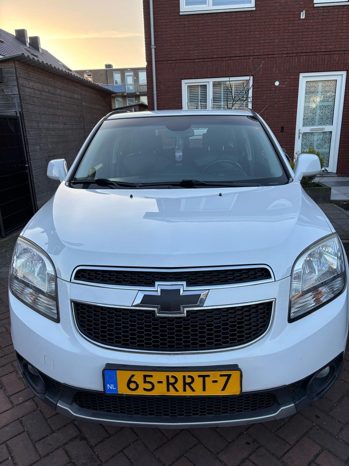 Chevrolet Orlando 1.8 2011 Wit, Voorwielaandrijving, 1503 kg, 4 cilinders, Wit