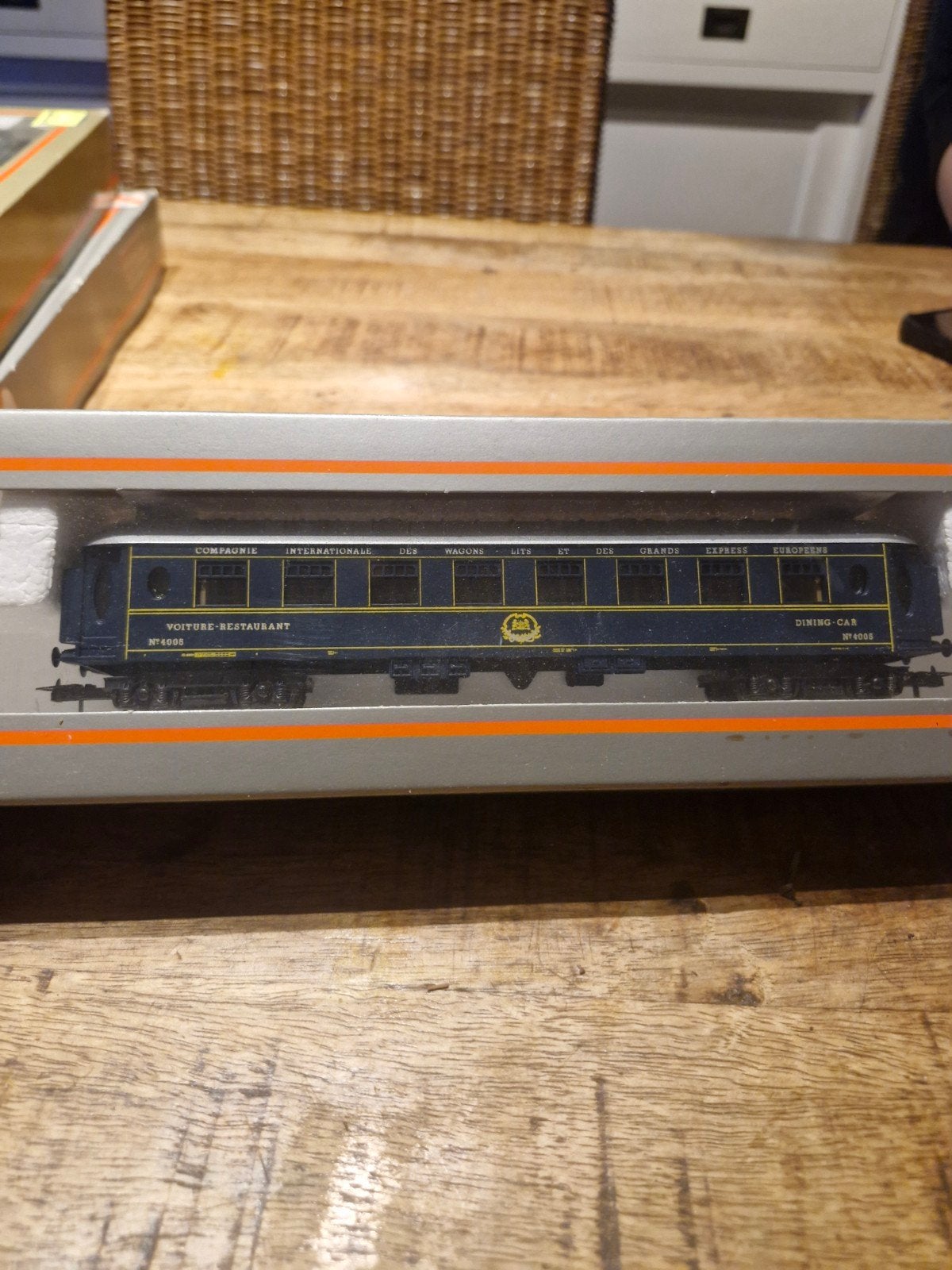 Märklin Dining Car N 4008 - Compagnie Internationale, Wisselstroom, Wagon, Ophalen of Verzenden, Zo goed als nieuw