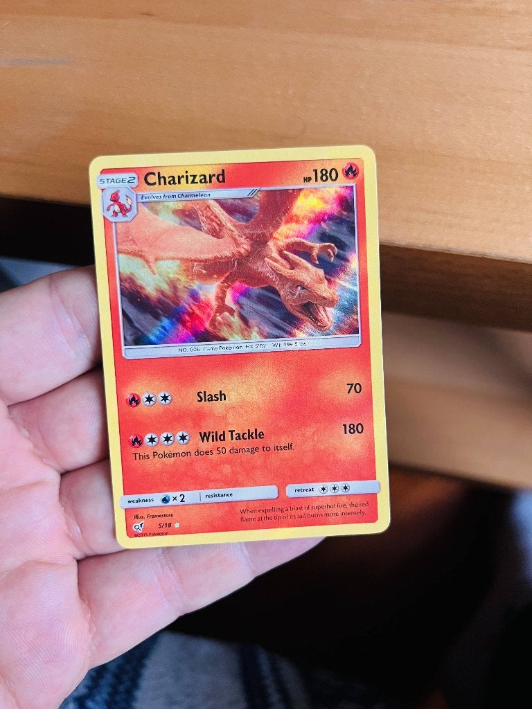Charizard 5/18 Holo Detective Pikachu Movie Promo Pokemon, Verzenden, Zo goed als nieuw, Losse kaart