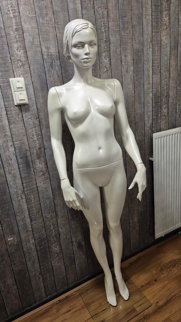 Paspop/mannequin, Ophalen