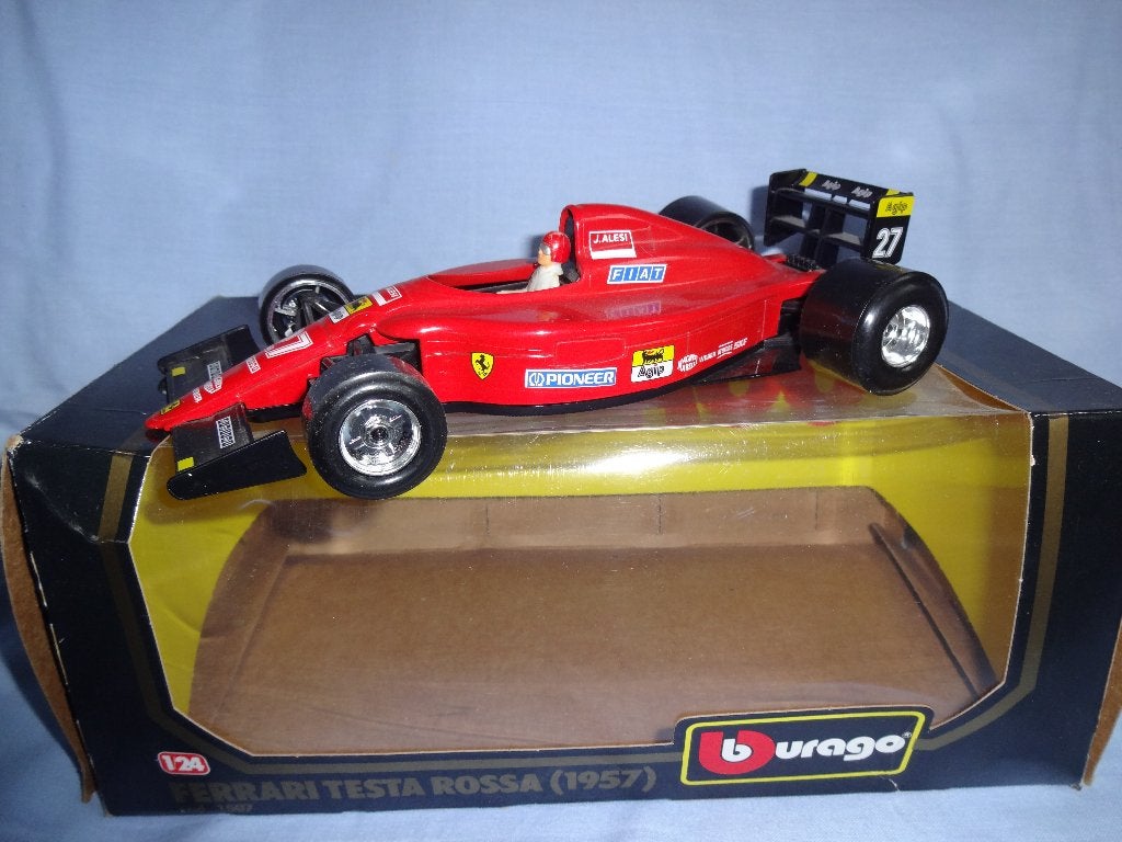 Bburago Ferrari Testarossa, Hobby en Vrije tijd, Modelauto's | 1:24, Ophalen of Verzenden, Zo goed als nieuw, Auto, Bburago