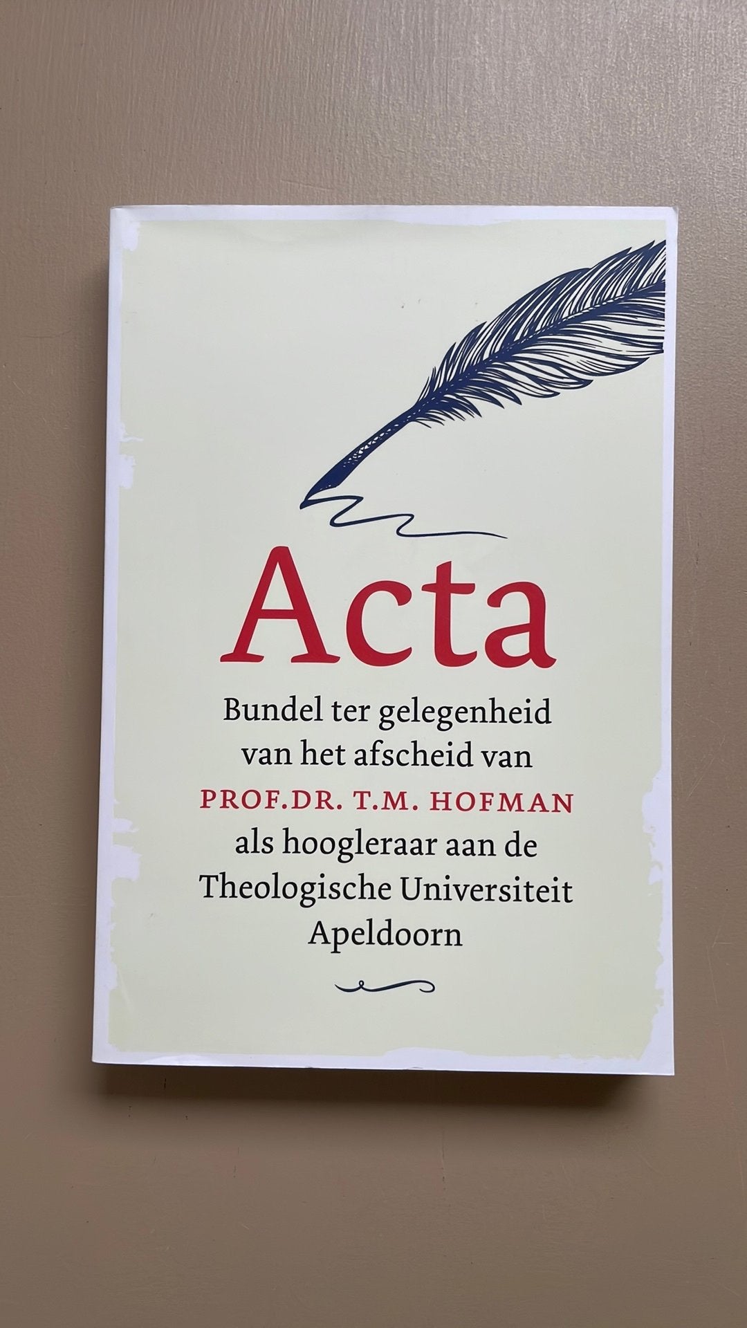 Acta, Ophalen of Verzenden, Zo goed als nieuw