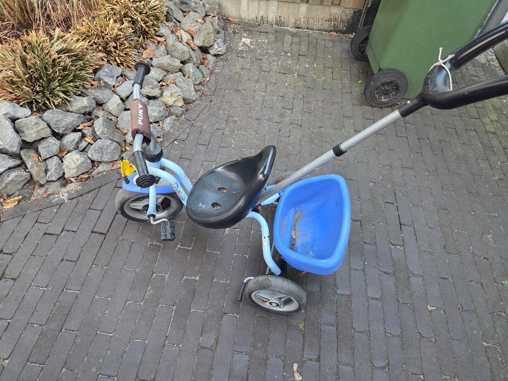 Puky driewieler met duwstang, Ophalen, Gebruikt, Duwstang